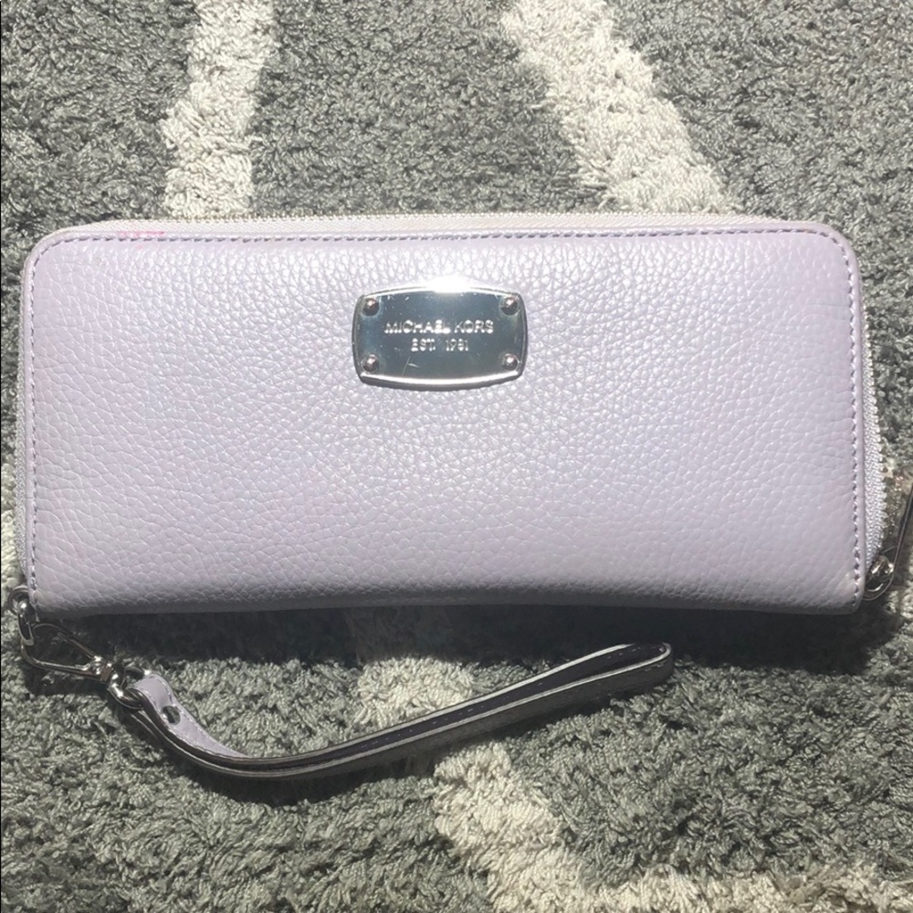 💟SOLD on Mercari💟 Michael Kors Jet Set wallet - Picture 1 of 5